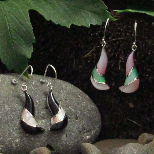 Mother of Pearl or Onyx Silver Earrings