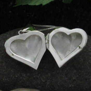 Decorative Engraved Heart Shaped Locket